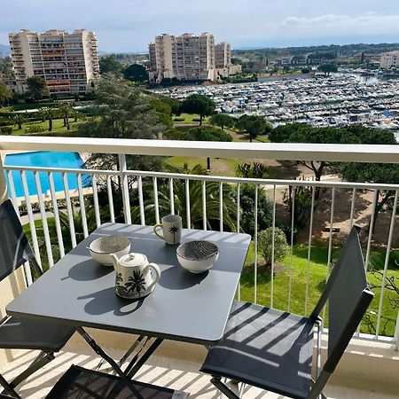 Studio Avec Vue Sur Marina Et Mer - 2 Adultes Et 1 Enfant Maximum Mandelieu Exterior foto